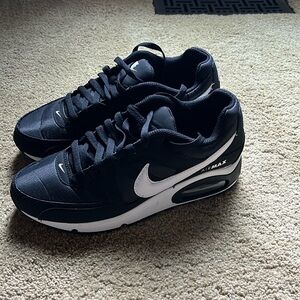 Nike Air Max Command Tennis Shoes